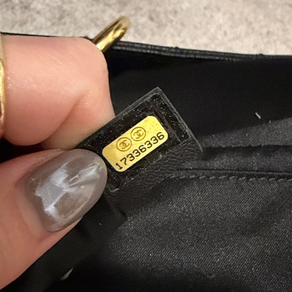 Chanel Grand Shopping Tote - Picture 15 of 17